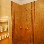 Resort Bukor Shtepi Magnolia Mandrica