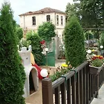 Bukor Shtepi Magnolia Resort 4*