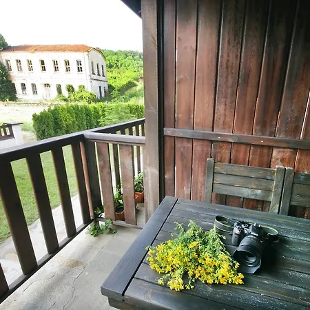 Semesteranläggning (resort) Bukor Shtepi Magnolia 4*