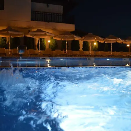 Semesteranläggning (resort) Bukor Shtepi Magnolia 4*