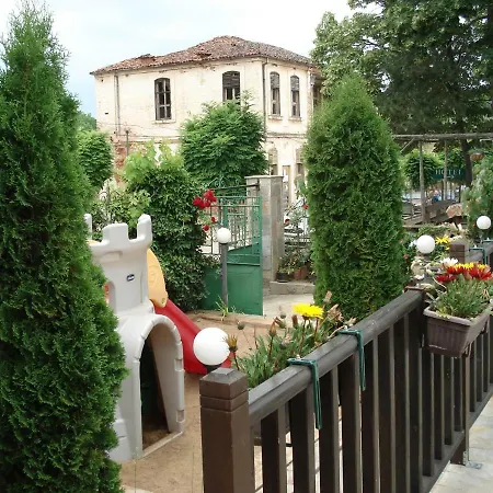 Bukor Shtepi Magnolia Feriested 4*