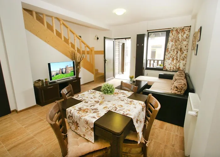 Bukor Shtepi Magnolia 4*