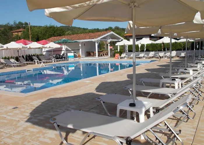 Bukor Shtepi Magnolia 4*